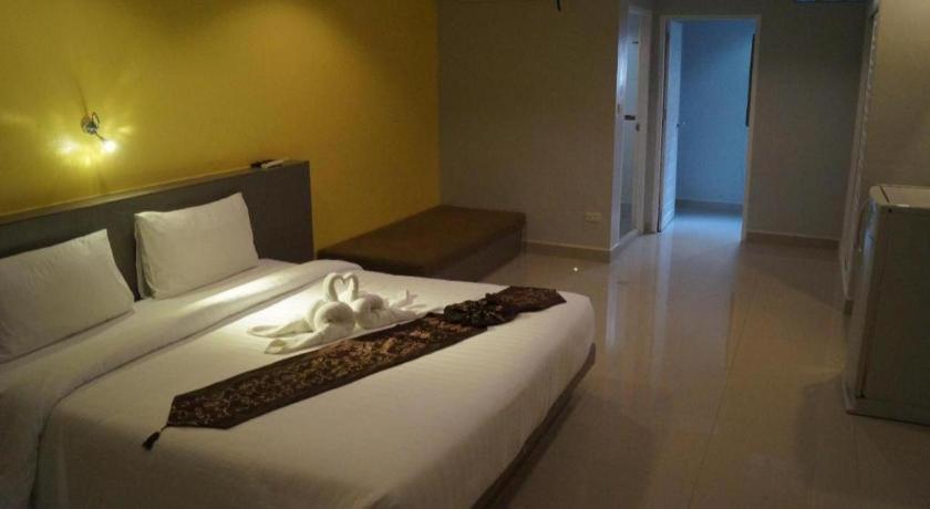 P.F Mansion Hotel Chaweng  Exterior foto