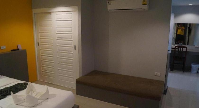 P.F Mansion Hotel Chaweng  Exterior foto